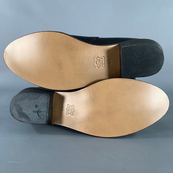 ANTHOLOGY PARIS Size 9 Black Leather Snake Embossed Back Zip Ankle Boots - Picture 6 of 8